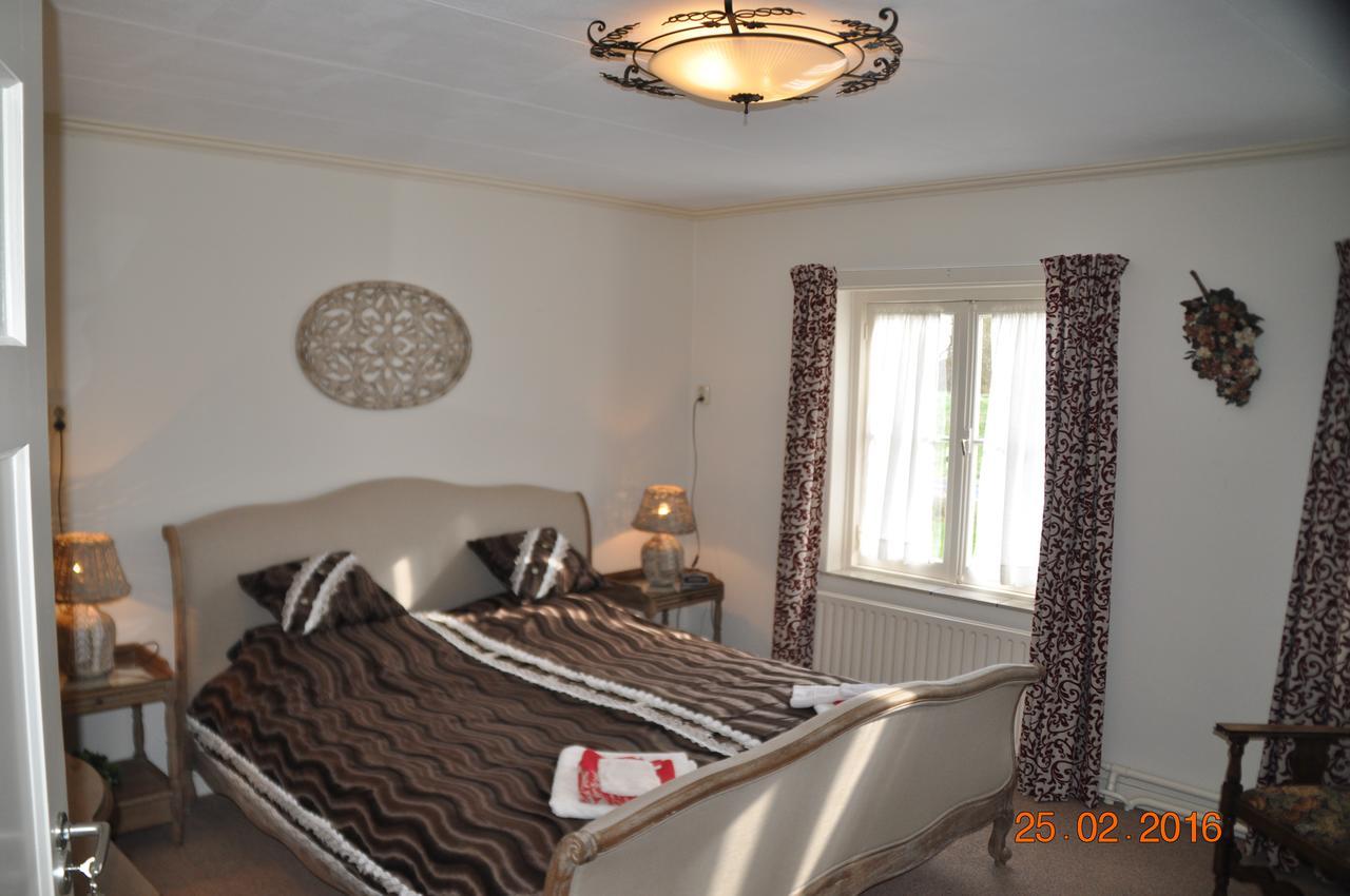 B&B Anemoon Yerseke Exterior photo
